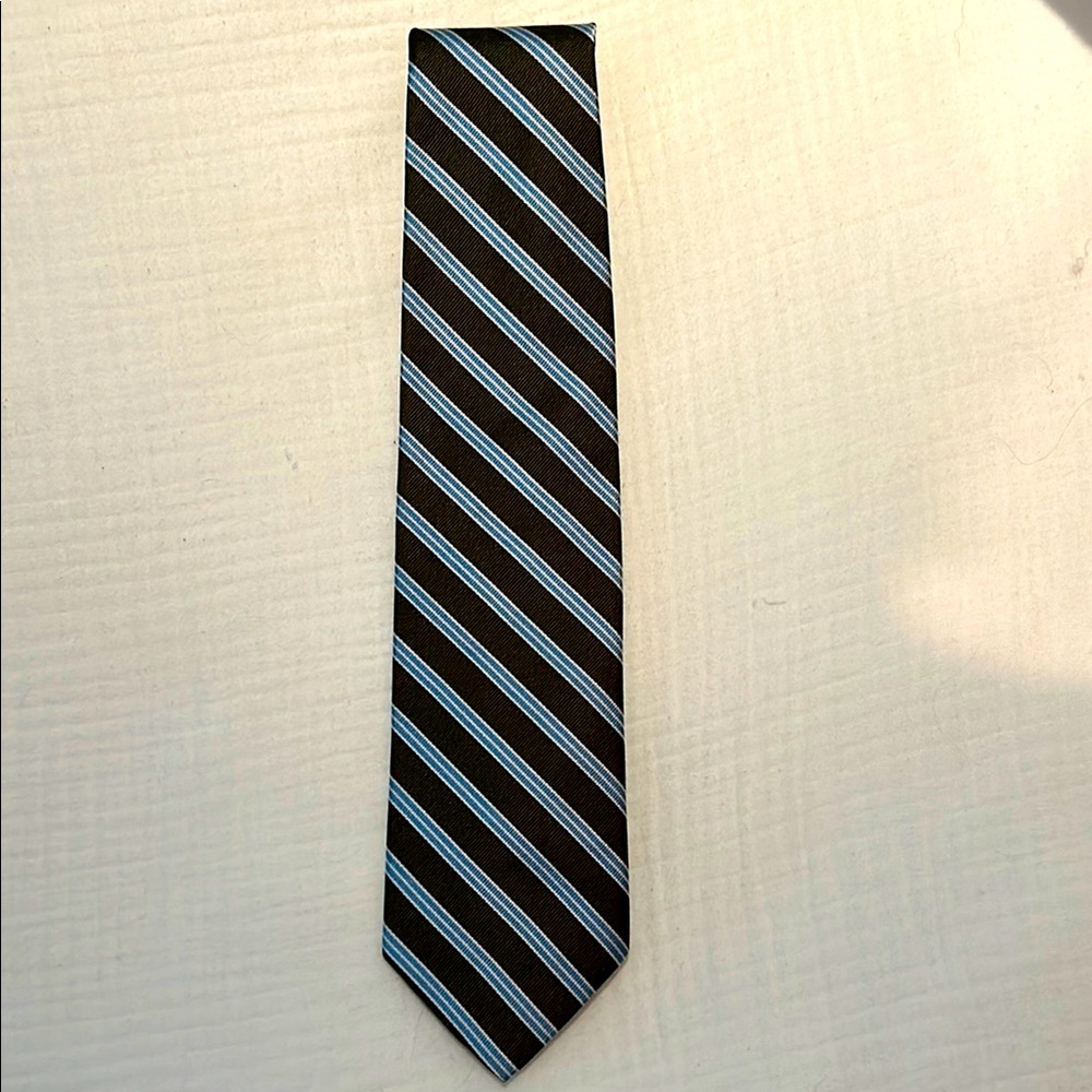 Brooks Brothers Black and Light Blue Striped Tie
